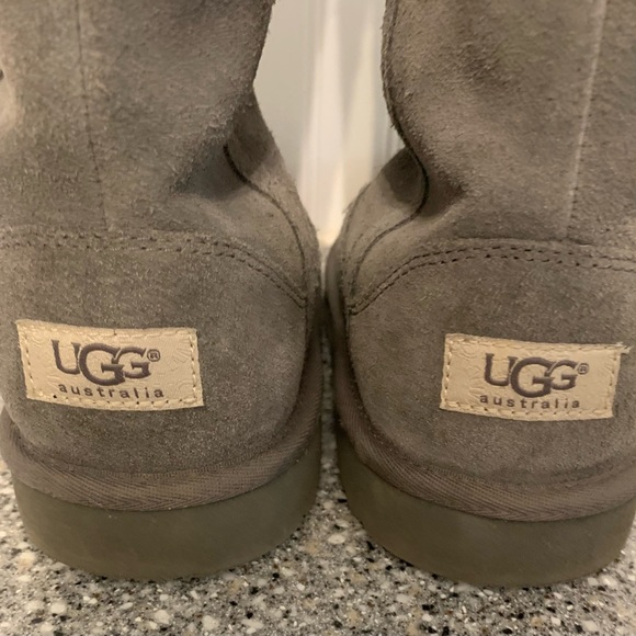 Women’s UGGS Classic Tall Boots Size 5 - Picture 8 of 8